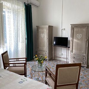 Bianca Rooms